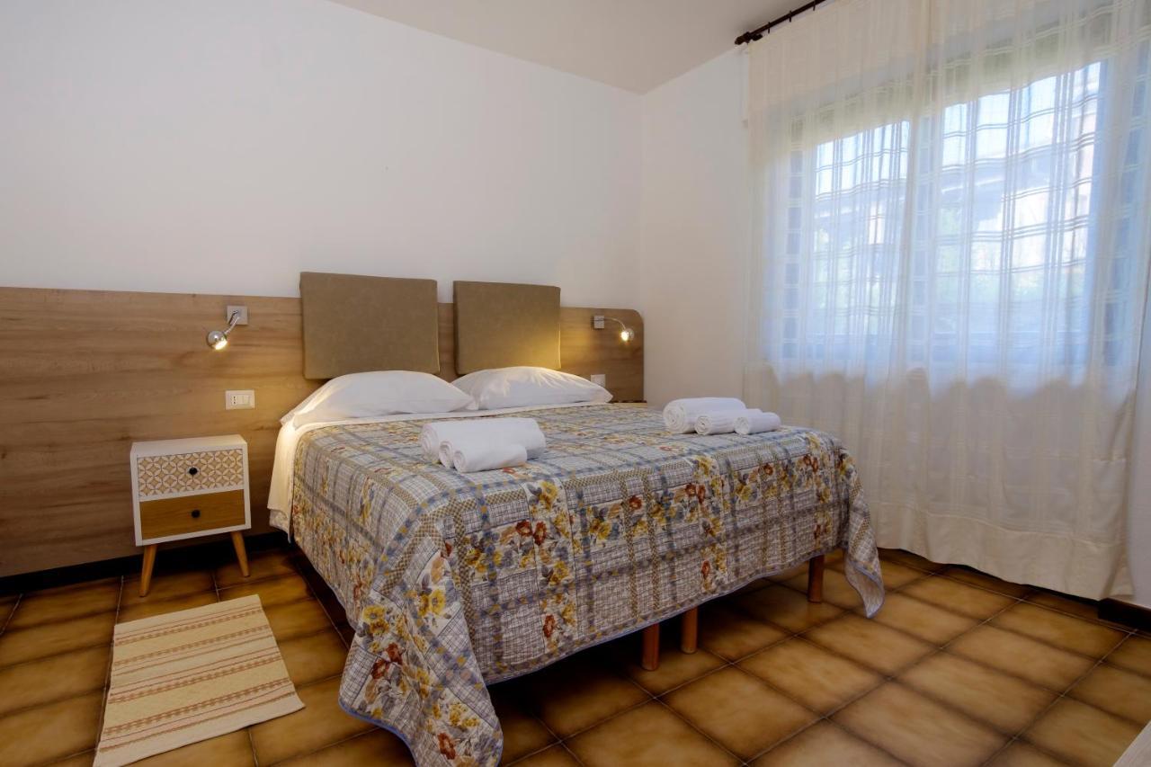 Residence Appartamenti Caffarena Arbatax Exterior photo